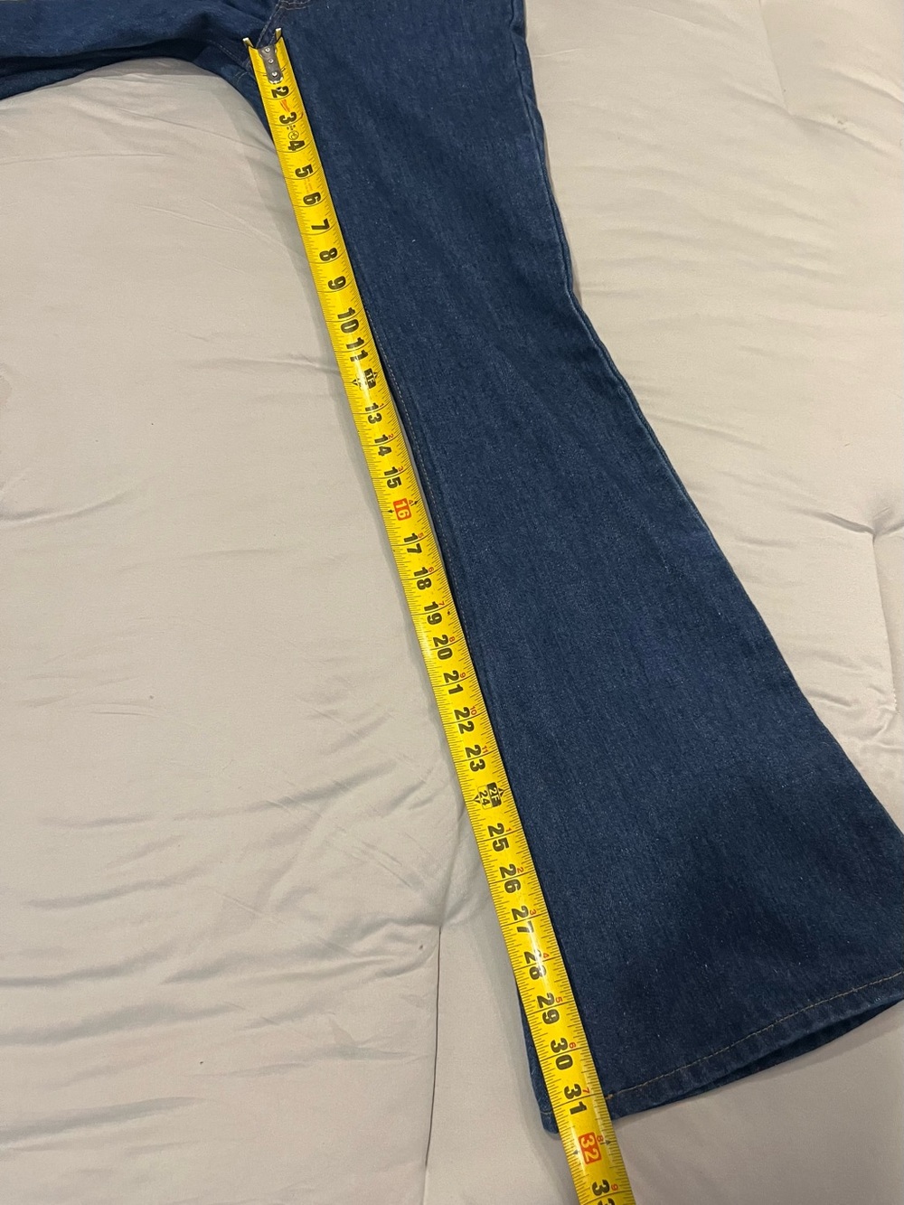 Vintage Levis Jeans 26x32 Blue Denim Orange Tab 784 Bootcut Flare Dark Wash - Picture 8 of 9